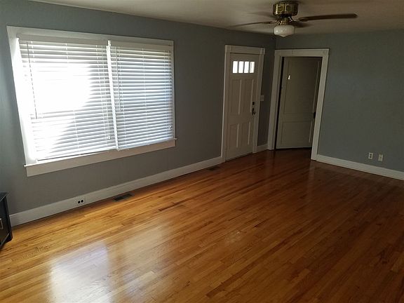 3rd image of 506 Glendale Ave