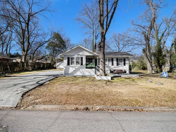 850 3rd St, Stone Mountain, GA 30083