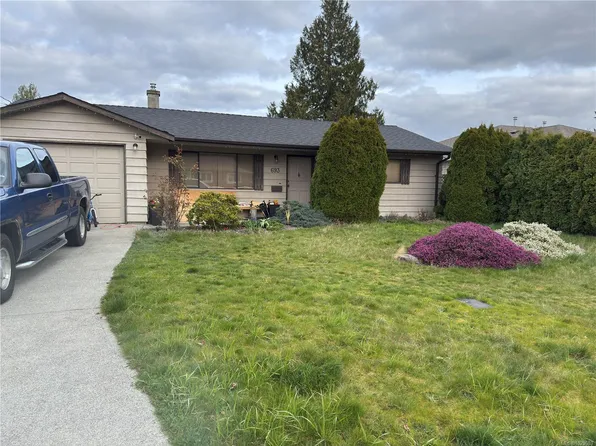 693 Wedgewood Cres, Parksville, BC V9P 1B6