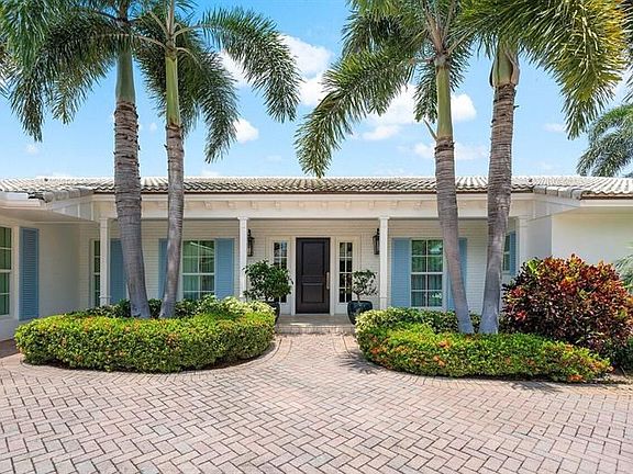 5th image of 1109 Island Dr