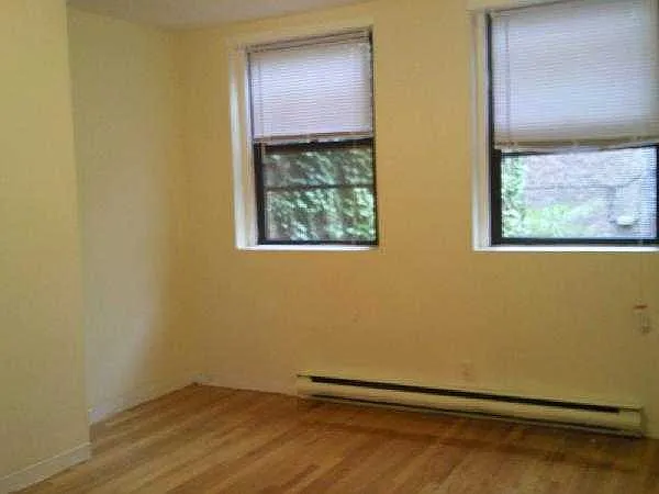 3 bed, $2,850 — Photo 2