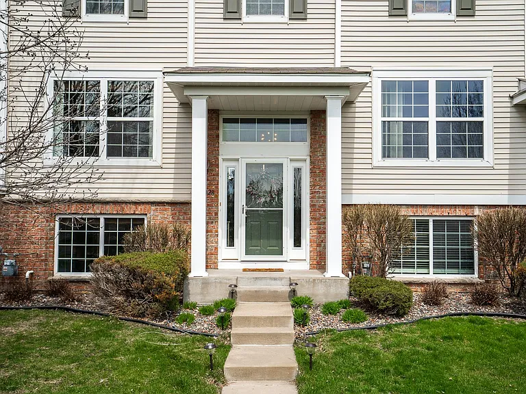 South facing entrance (garage entrance in back)