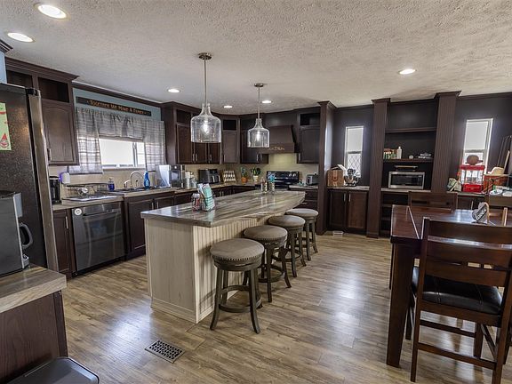 3rd image of 130 Boat Ramp Rd