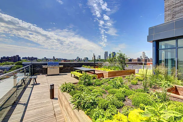 Rented by Halstead Real Estate | media 36