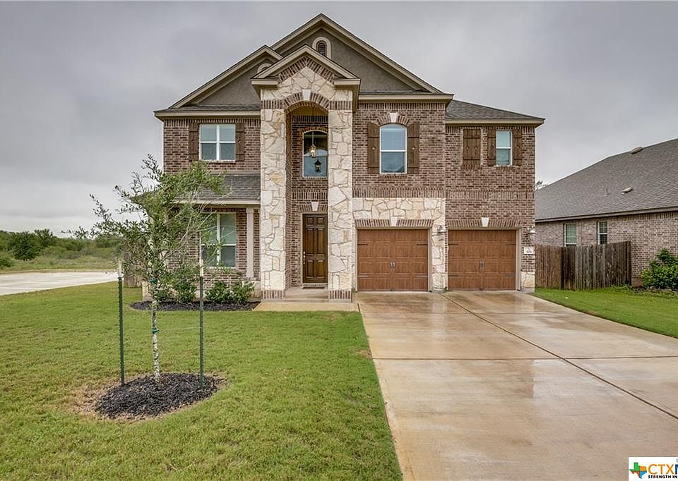 1st image of 303 Hunters Hill Dr