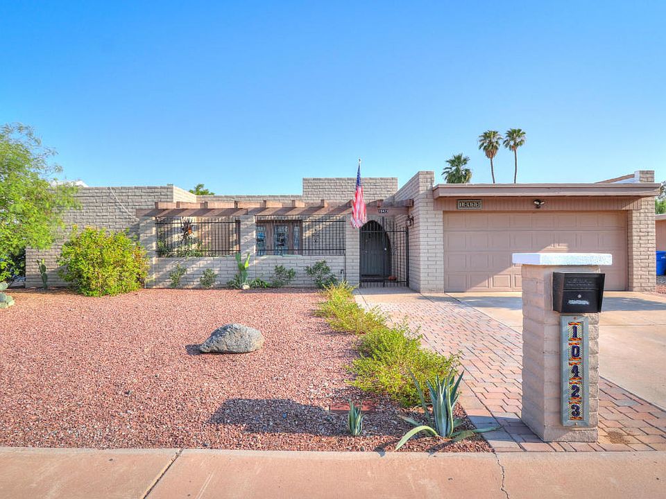 1st image of 10423 W Calle Del Oro
