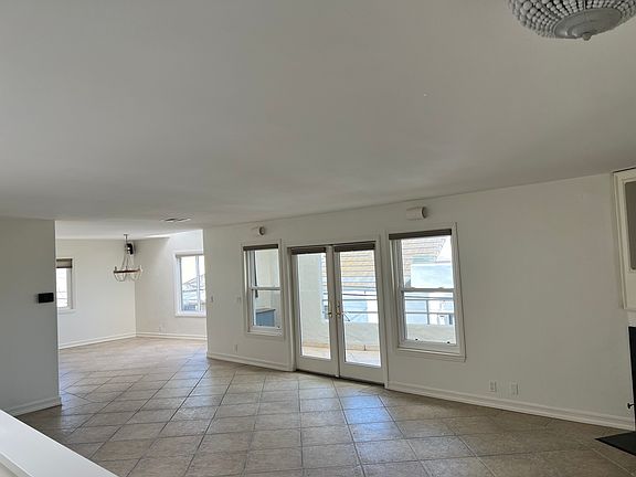 4th image of 812 San Luis Obispo Pl APT C