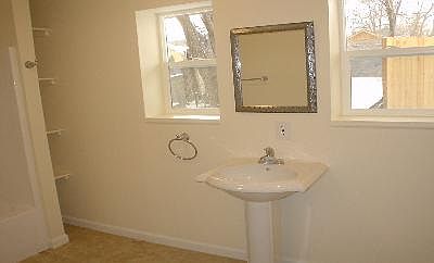 Master bath 1