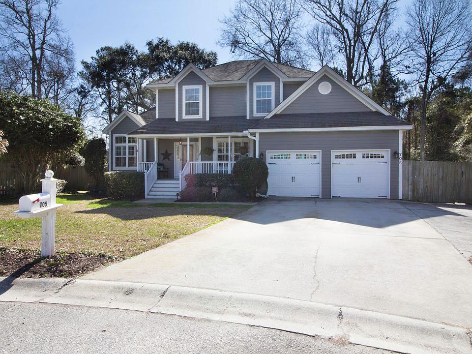 2nd image of 705 Windrush Ct