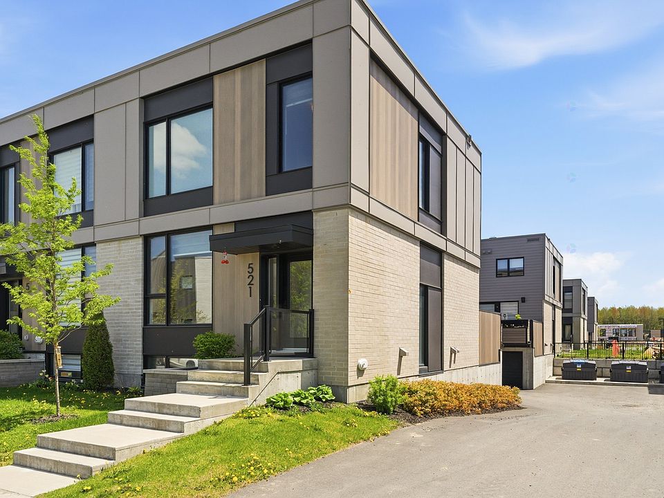 1st image of 521 Rue Denise College