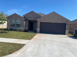 11700 SW 44th Ter, Mustang, OK 73064