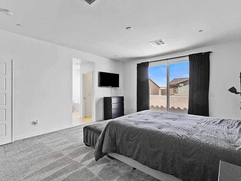 3546 Luciana Glen Ave — Photo 27