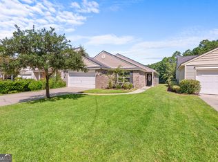 106 Spring Lakes Dr, Savannah, GA 31407