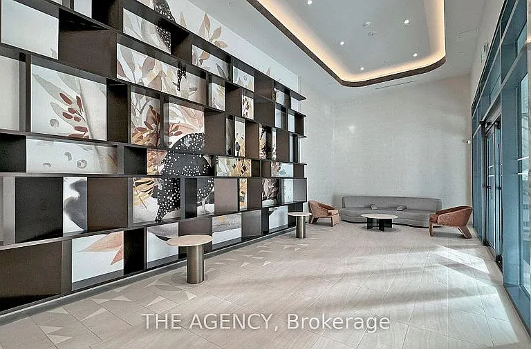 35 Tubman Ave #Penthouse 1115 — Photo 4