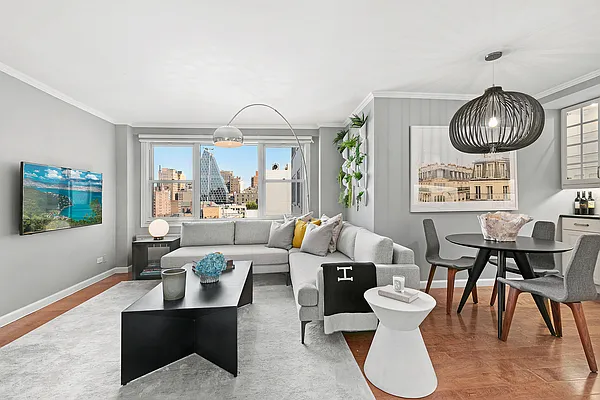 Sold by Corcoran | media 3