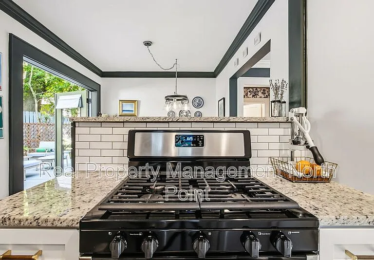 1189 Atlantic Dr NW — Photo 14