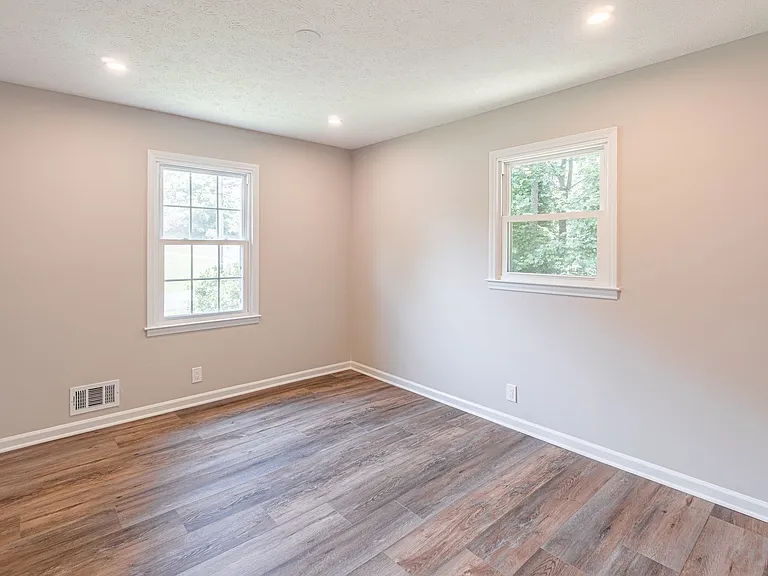 1115 Washington Ave — Photo 22