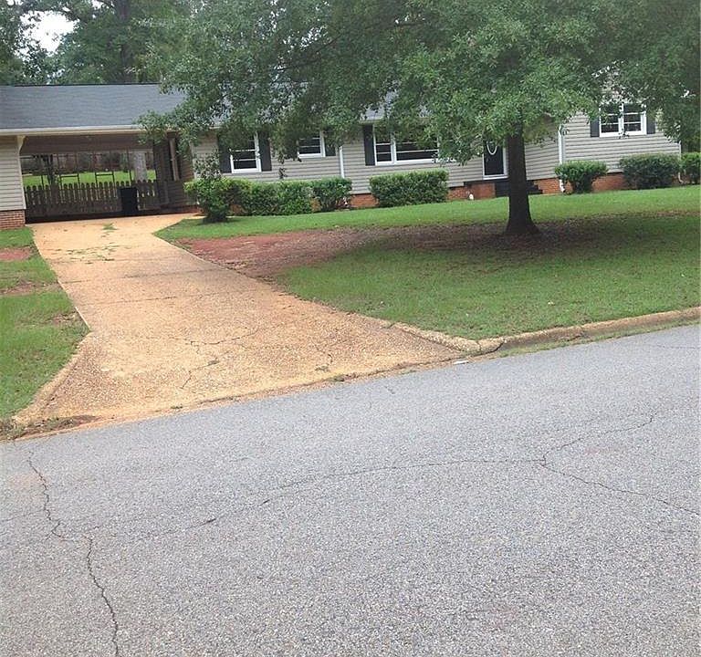 1st image of 22 Southmont Dr