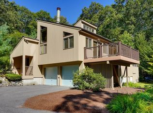 1146 Westford St, Carlisle, MA 01741