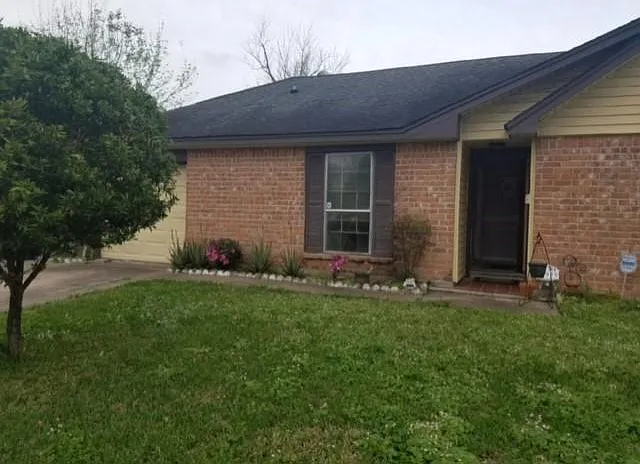11939 Flushing Meadows Dr — Photo 2