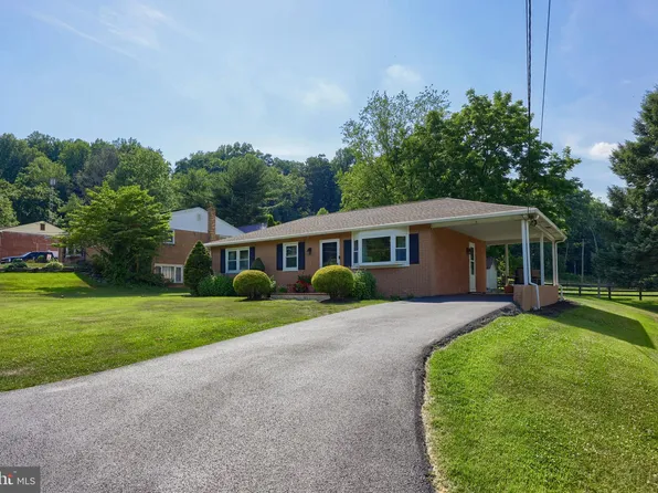 1384 Villa Rd, Lancaster, PA 17601