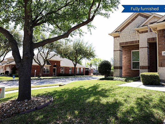 3rd image of 2832 Fordham Rd