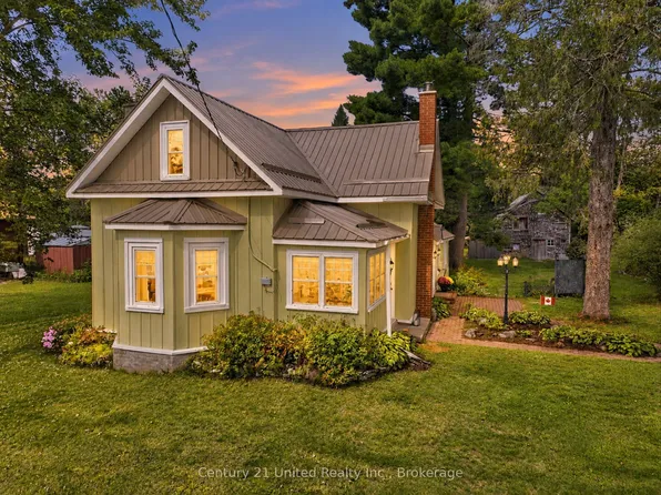 164 Hillside Dr, Kawartha Lakes, ON K0M 1C0