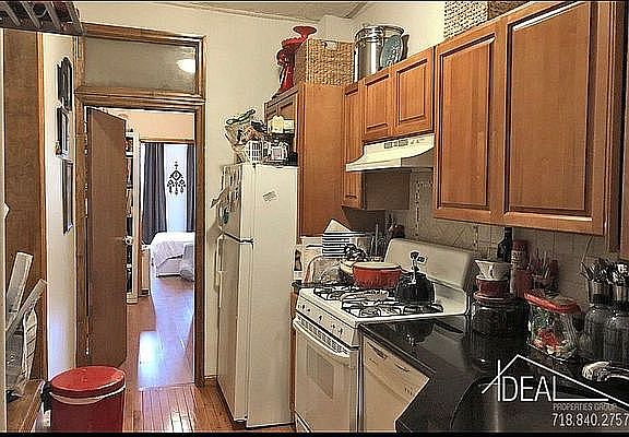 4th image of 462 Prospect Ave APT 2R
