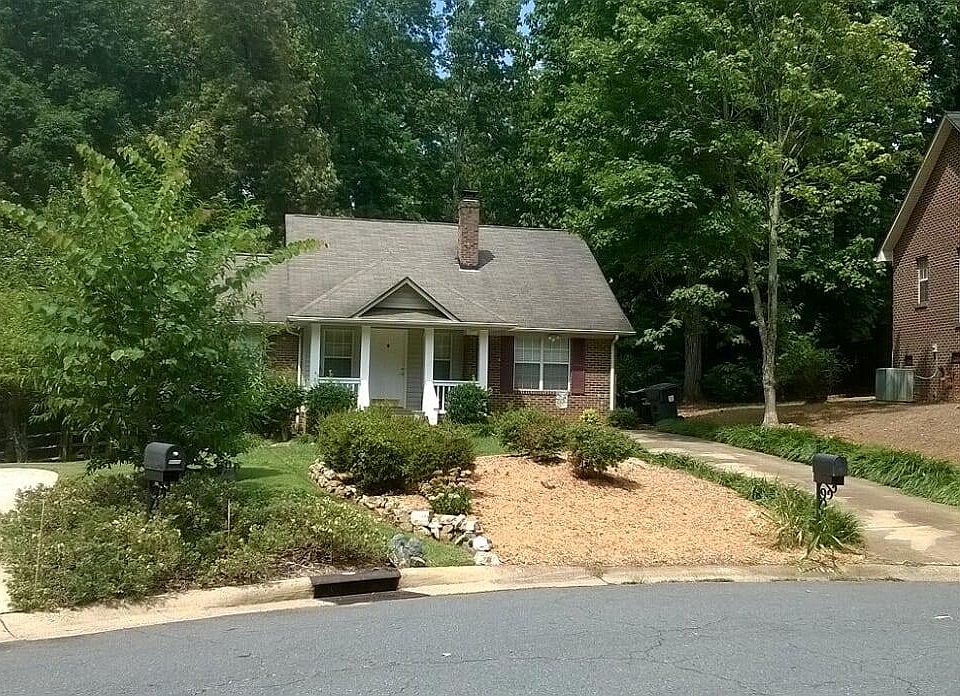 1st image of 8003 David Lee Ln