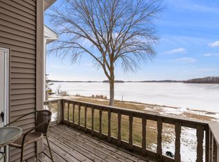 737 E Lakeview Rd UNIT 10, Hustisford, WI 53034