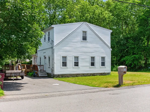 45 Forest St, Middleboro, MA 02346