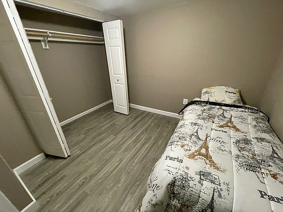 4th image of 239 Timber Grove Rd