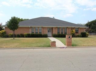 2714 Hunters Run, Brownwood, TX 76801