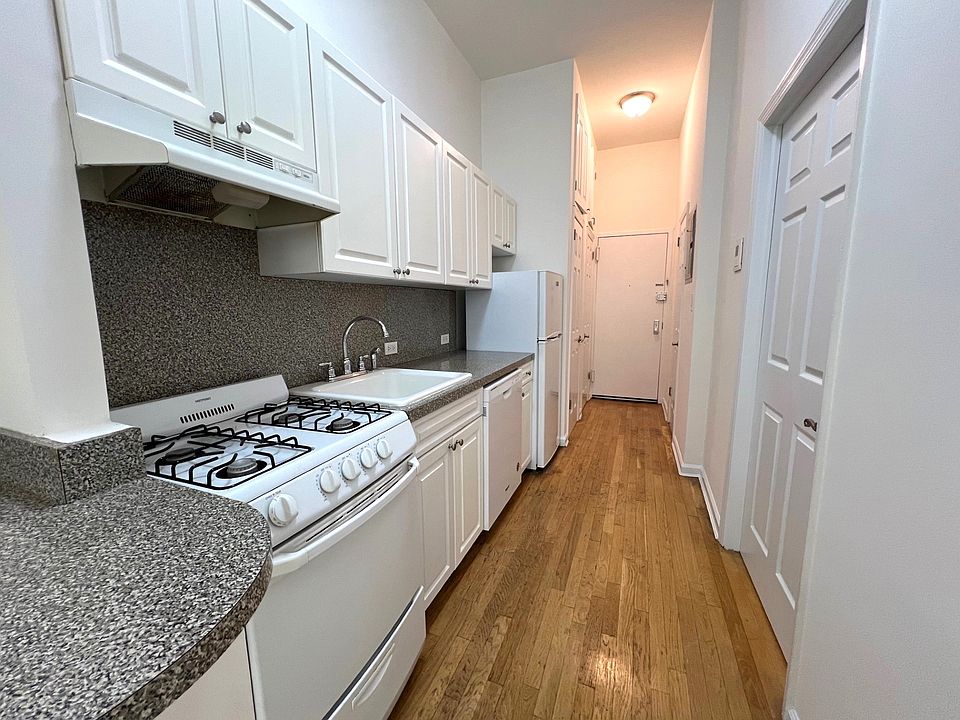 1st image of 130 E 93rd St #2L