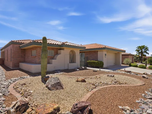 4951 S Prairie Hills Dr, Green Valley, AZ 85622