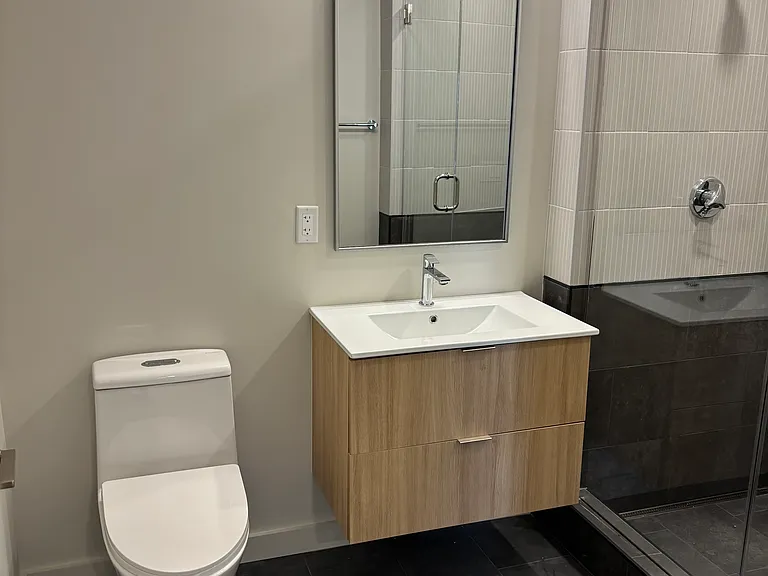 24 8th St #3F — Photo 14