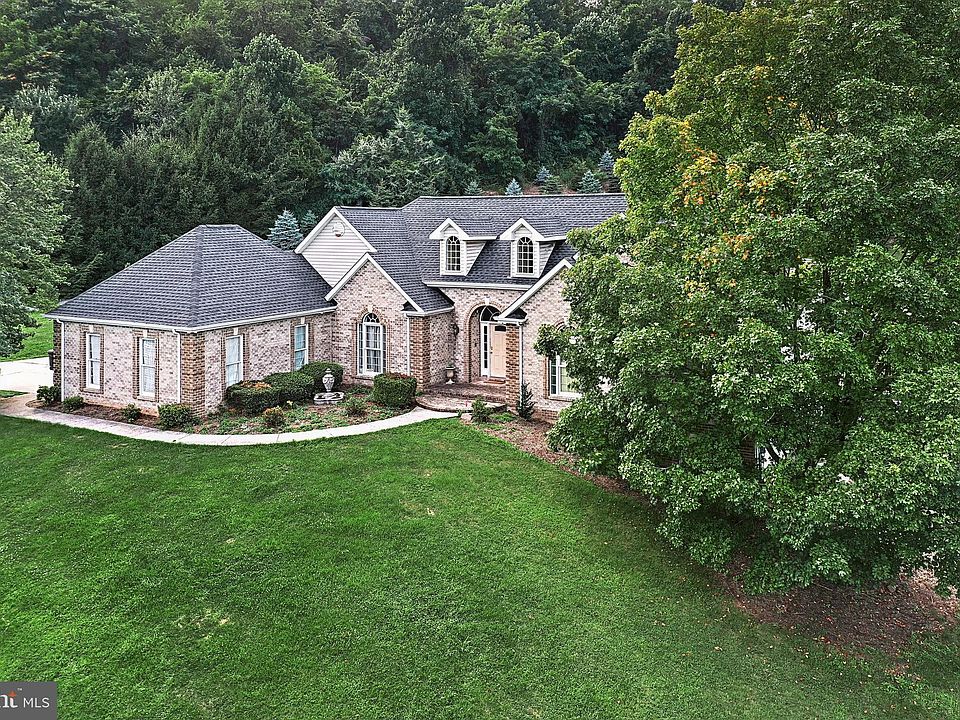 631 Whitetail Dr, Lewisberry, PA 17339 MLS PAYK2047306 Zillow