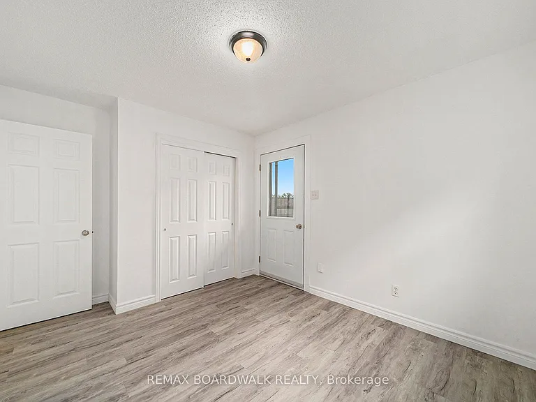 136 Prescott St #A — Photo 8