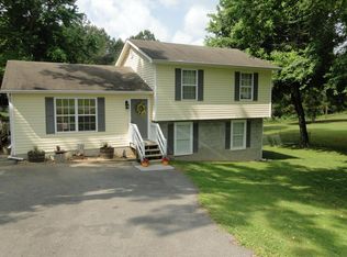 141 County Road 142, Riceville, TN 37370