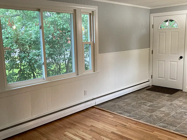 122 Dawson St — Photo 9