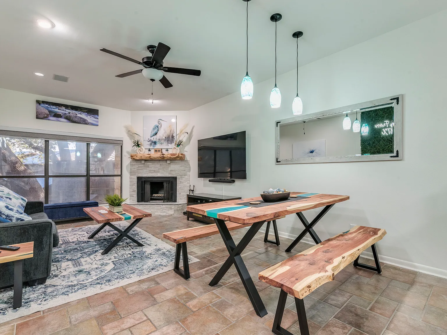 2 bed, $2,300 — Photo 4