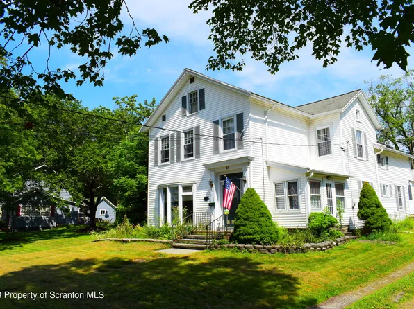 33 Drinker St, Montrose, PA 18801