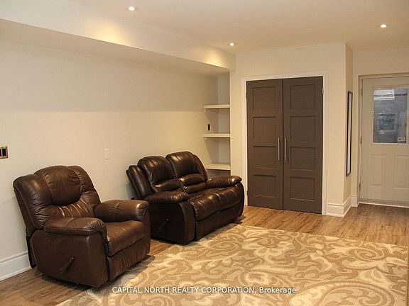 2nd image of 7 Compton Cres #Basement
