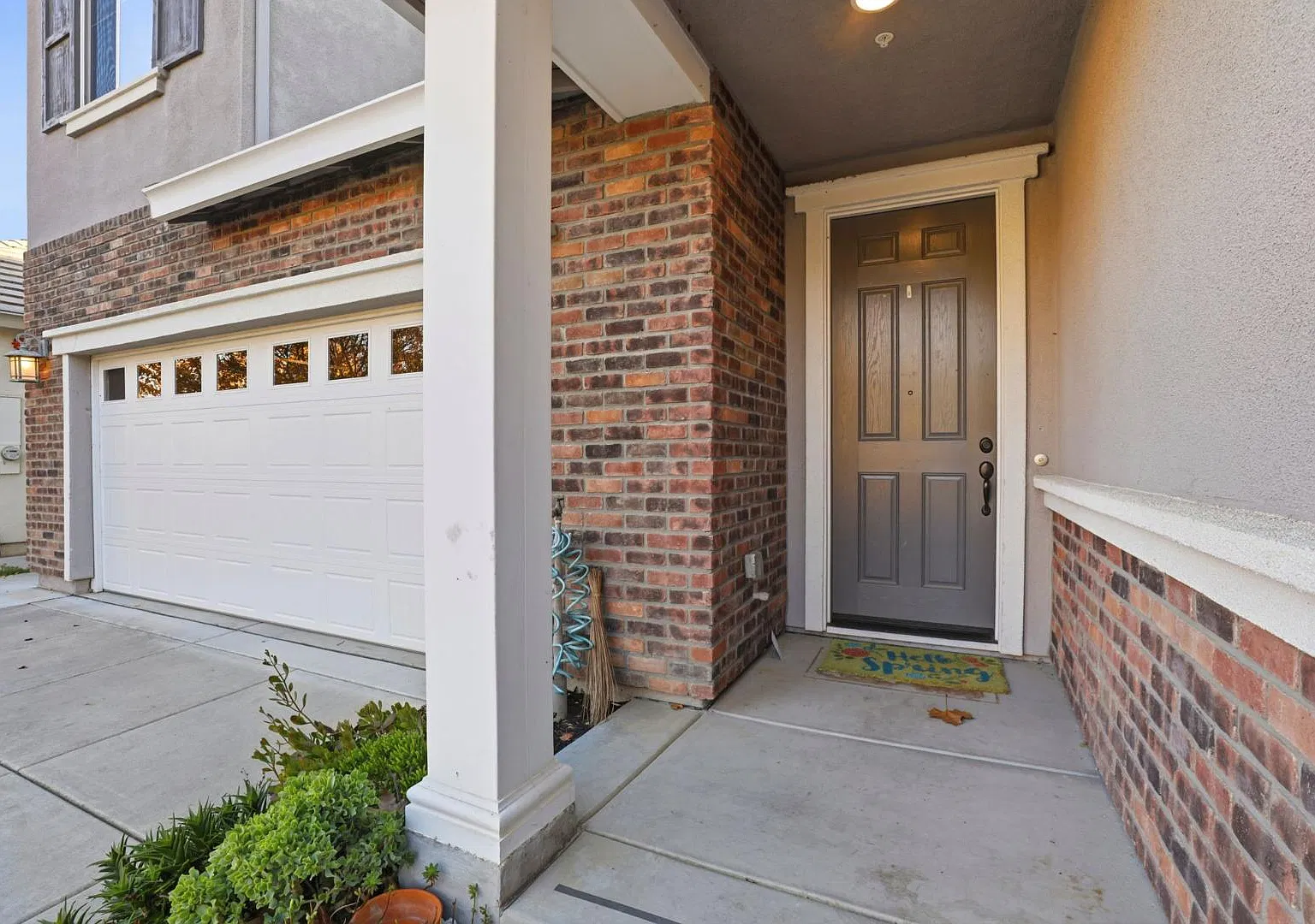 1818 Tarragon Dr — Photo 3