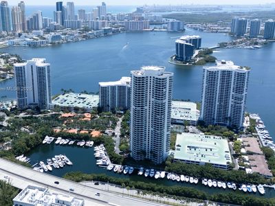 3500 Mystic Pointe Dr APT 3502, Aventura, FL, 33180