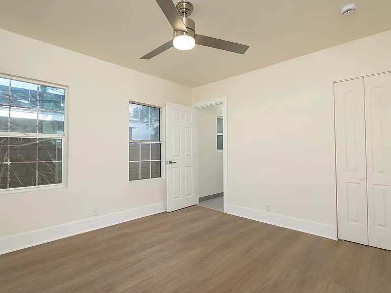 12652 Bradley Ave — Photo 19