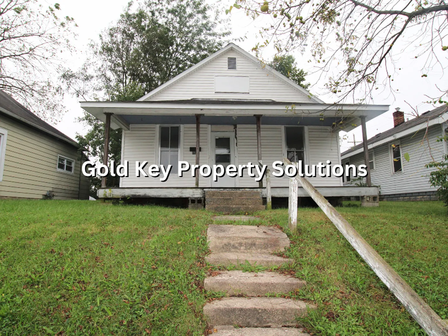 Spacious 2 Br 1 Ba House With Dining Room And Covered Porch (No Section 8) — Photo 3