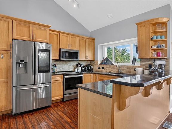 5th image of 18768 W 164th St