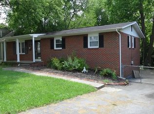 4926 Oakview Rd, Knoxville, TN 37918