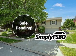 1103 35th St, Moline, IL 61265